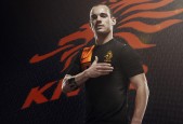 2026世界杯48队-铁蹄下的权杖，西亚卡姆流浪与勇士教练的抉择